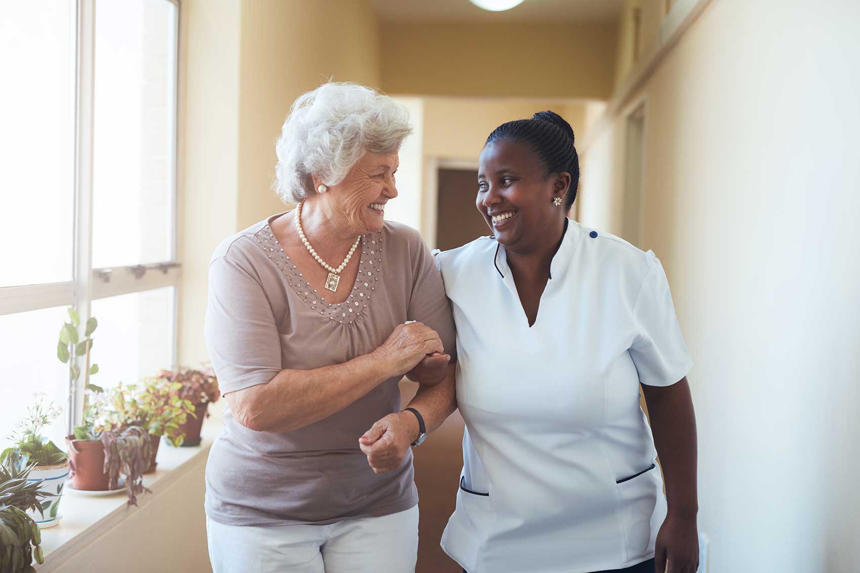 service de réadaptation et assistance médicale aux personnes âgées à domicile